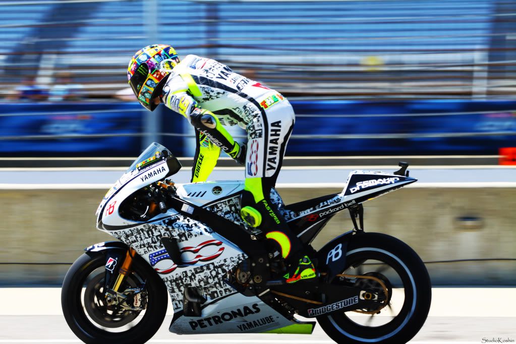 IMAGE: http://i627.photobucket.com/albums/tt353/gloriagtu/2611.jpg