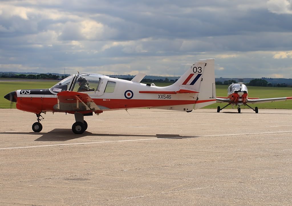 http://i627.photobucket.com/albums/tt355/kokpit2009/Duxford%20Pre%20Spring%201024/IMG_0109.jpg