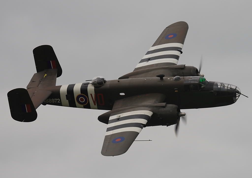 http://i627.photobucket.com/albums/tt355/kokpit2009/Duxford%20Pre%20Spring%201024/IMG_0182.jpg
