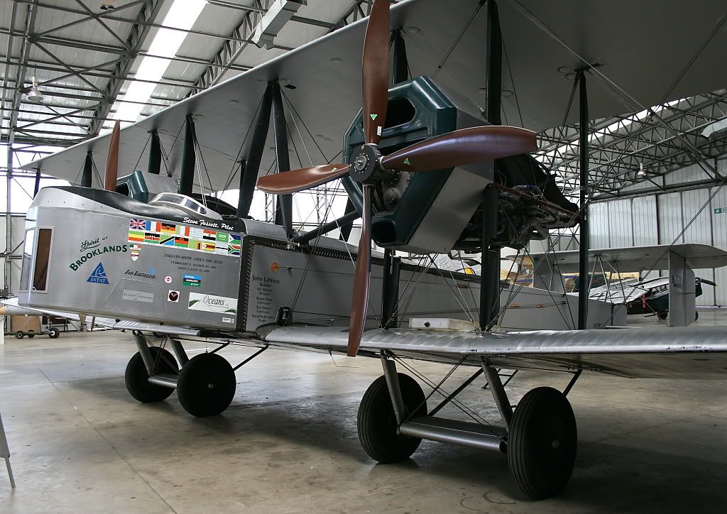 http://i627.photobucket.com/albums/tt355/kokpit2009/Duxford%20Pre%20Spring%201024/IMG_0343.jpg