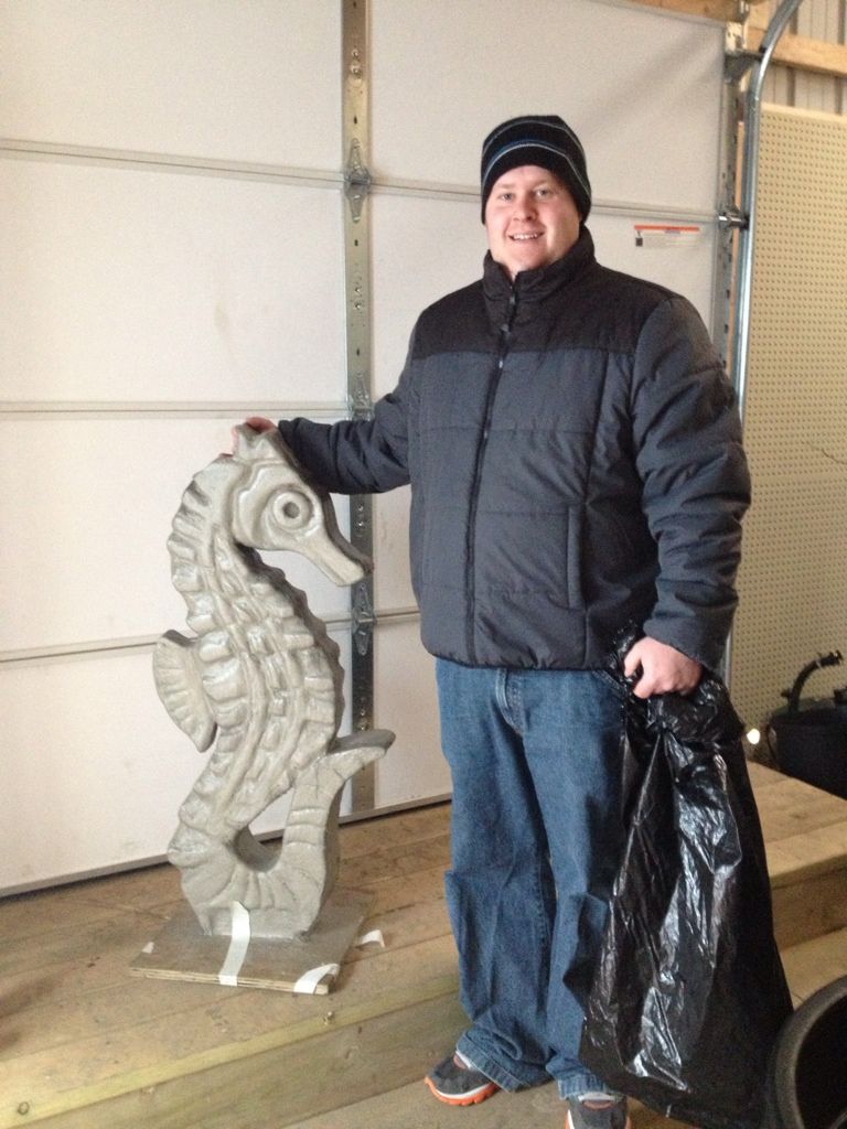 1E6AC741 9382 46AB ACE1 DDC2C6D81C2A 16768 00001966598996AD - Check out the sweet new sculpted seahorses soon to be on display!
