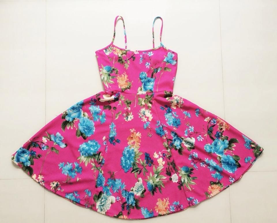 Váy đầm hotgirl, đầm dự tiệc, đầm thiết kế cực xinh xắn, giá rẻ